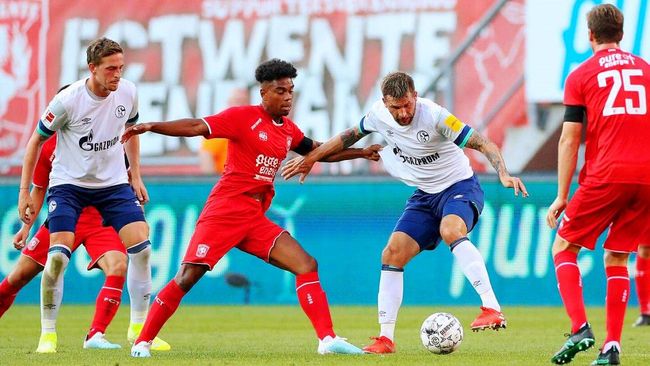 禁让人质疑 禁让人质疑